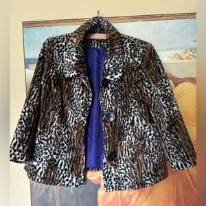 Divided by H&M faux fur leopard jacket. Size Europe 40/size 8 USA